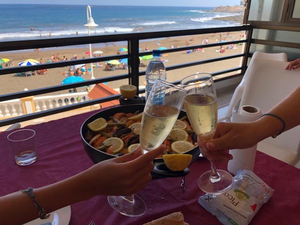 Espectacular En Primera Linea De La Playa Telde Zewnętrze zdjęcie